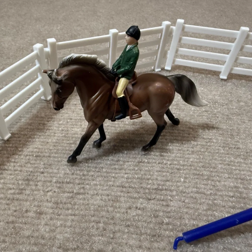 Breyer SM‎ Rose Gray G3 Cantering Warmblood from English Rider Show Jumping Set